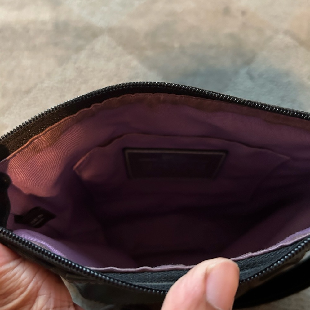 Coach Signature Crossbody Bag - Picture 3 of 5